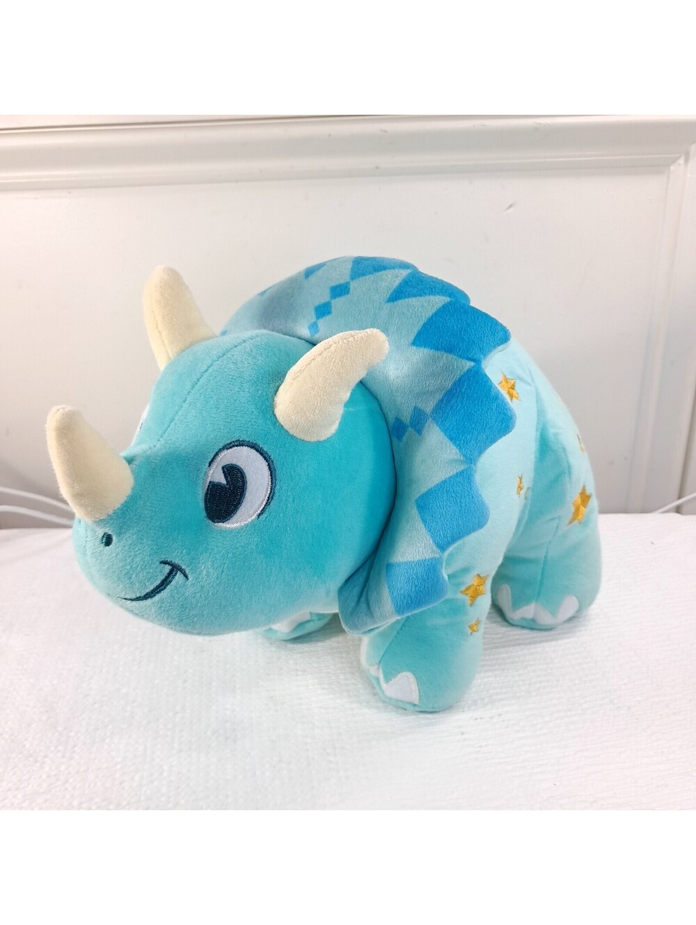 Disney Animal Kingdom Triceratops Plush Chester Hester's Dino-Rama Dinoland blue
